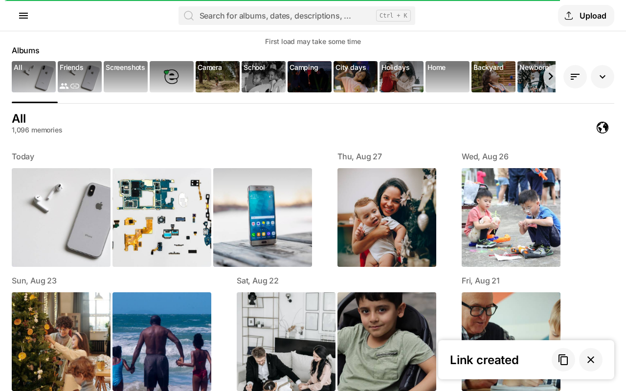 Link created toast after Send link on Ente Photos web